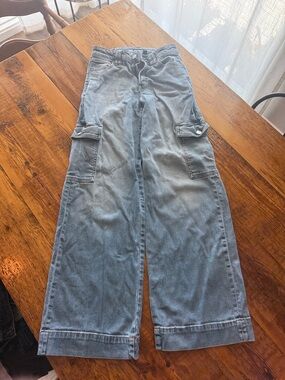 American Eagle Outfitters Light Blue Wide Leg Cargo Jeans